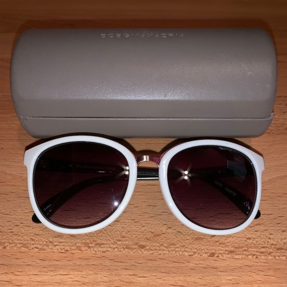 BCBGMaxAzria White Retro Style Sunglasses main image 4